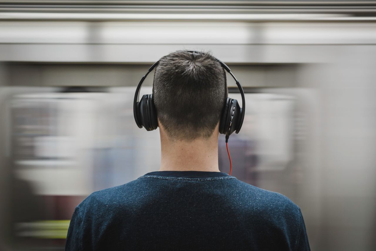 Acouphènes : quelles solutions pour retrouver le calme ?